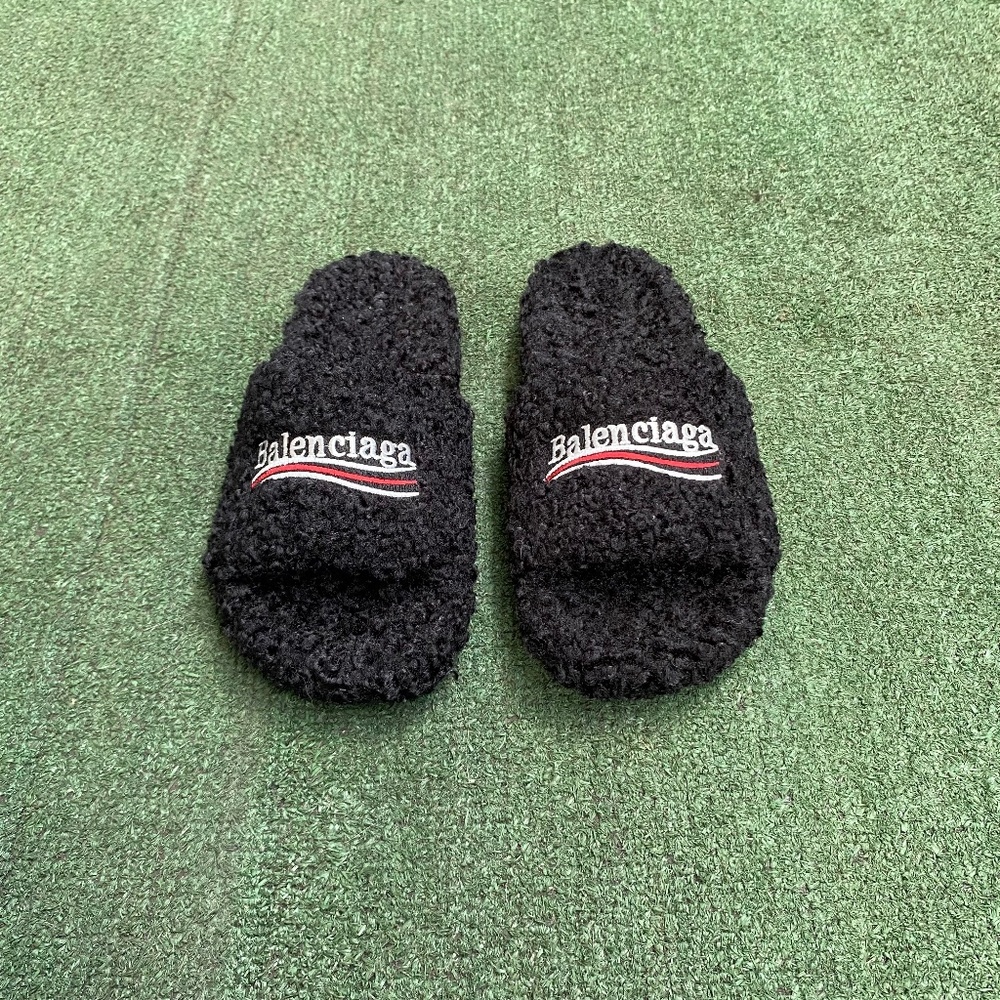 Balenciaga slippers